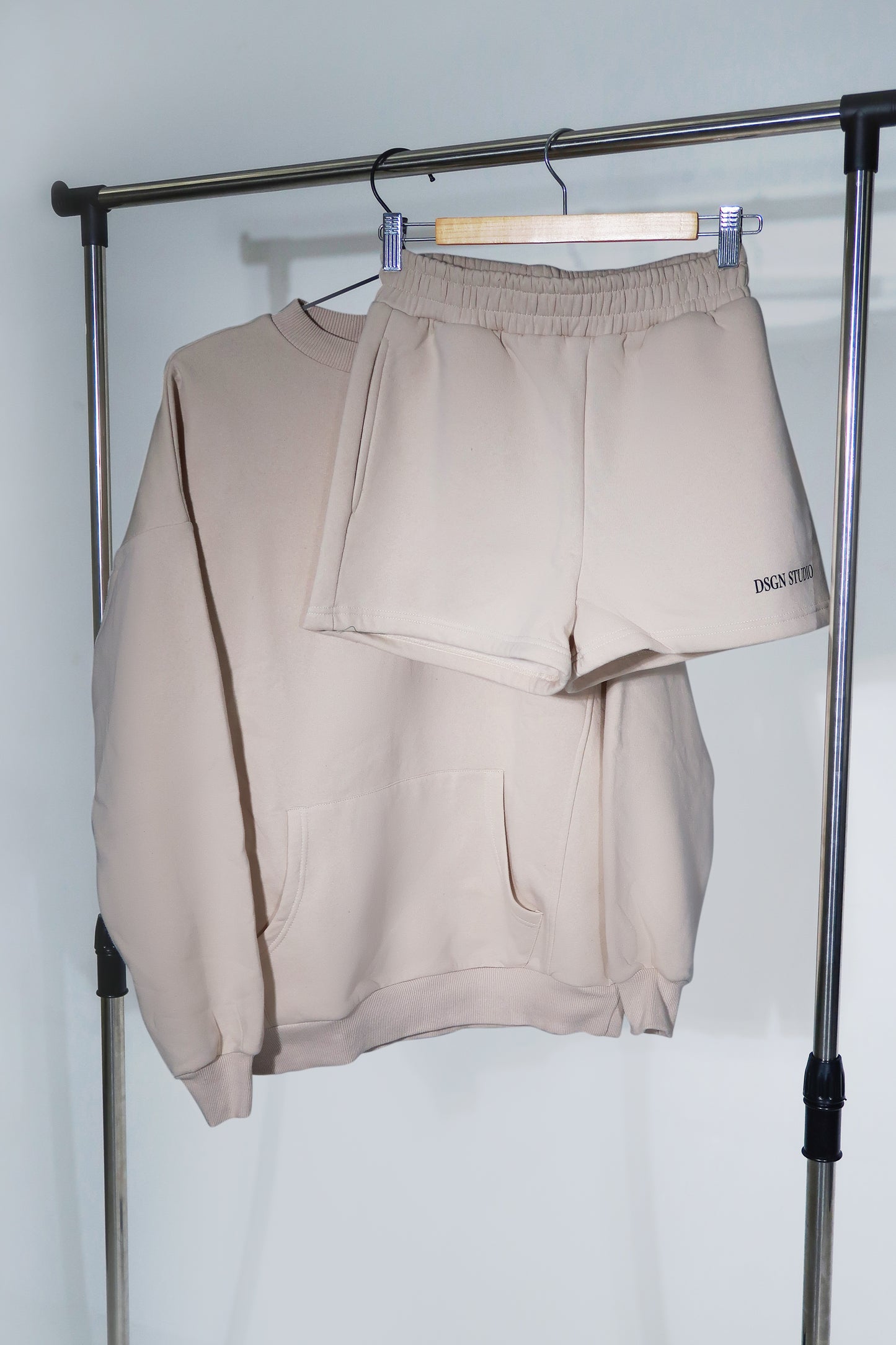 Sporty Short Tracksuit