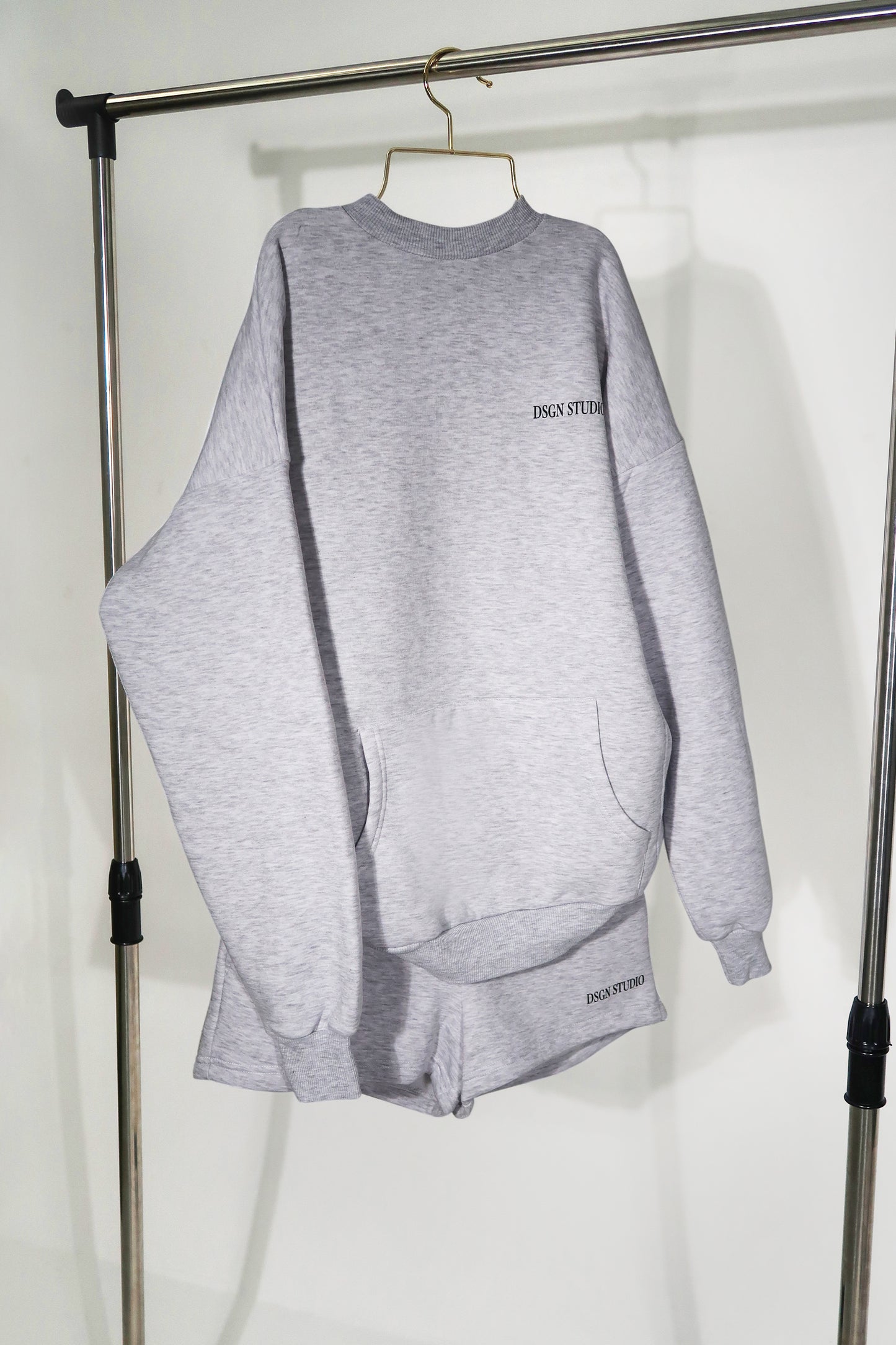 Sporty Short Tracksuit