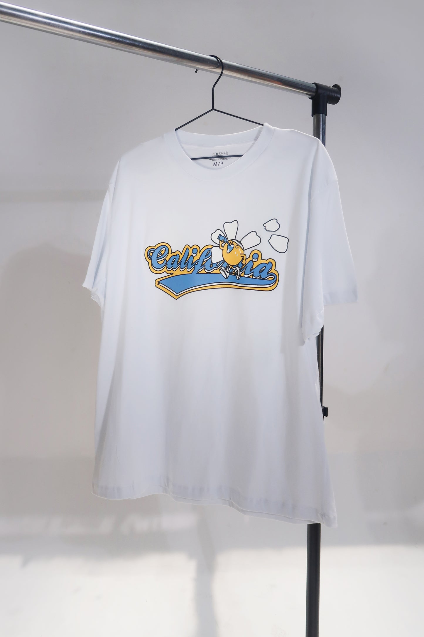 California Graphic Tee